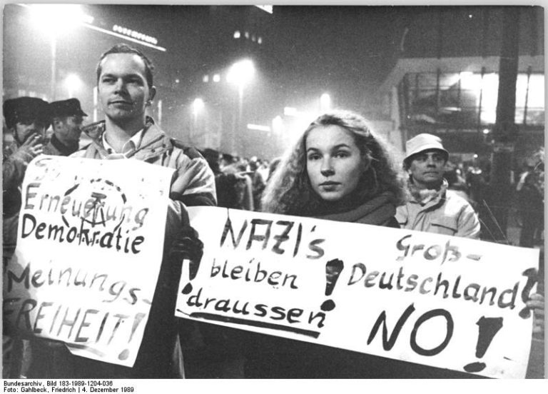 Bundesarchiv Bild 183 1989 1204 036 Leipzig Montagsdemonstration - Blog | fotografische Gedanken