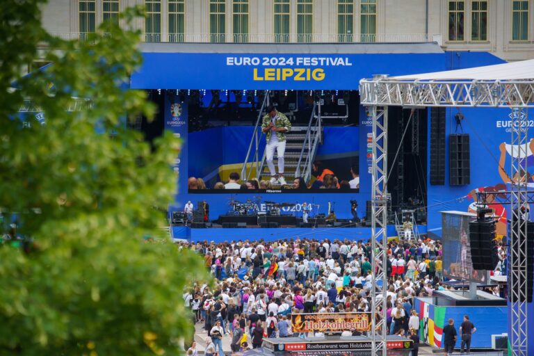 Event Veranstaltungsfotos Leipzig by Martin Neuhof L00219 - UEFA EURO 2024 Fan Zone – Ein Fußballfest in Leipzig